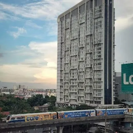High-Class 2Bed Skyview Condo Just 1-Step From Bts Onnut