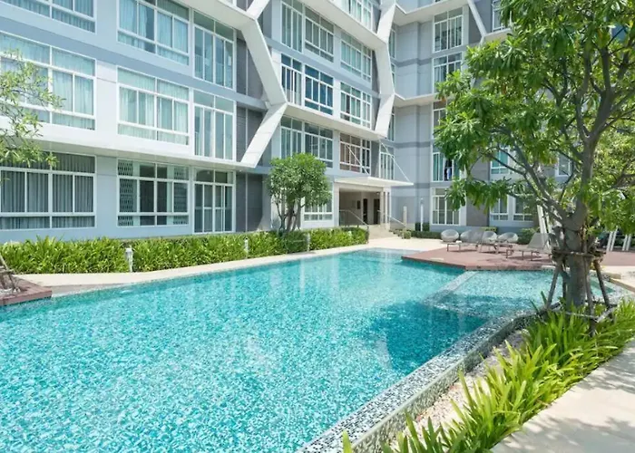 High-class 2bed Skyview Just 1-step From Bts Onnut * Bangkok