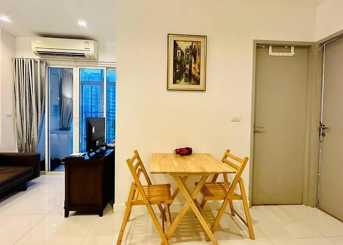 Apartment High-class 2bed Skyview Just 1-step From Bts Onnut *