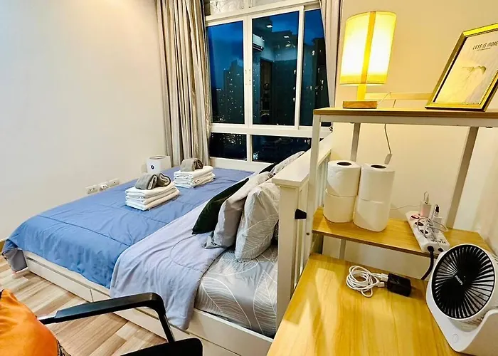 Apartment High-class 2bed Skyview Just 1-step From Bts Onnut Bangkok