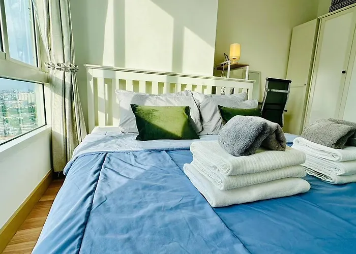 High-class 2bed Skyview Just 1-step From Bts Onnut Bangkok