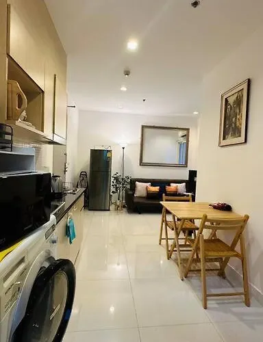 Apartment High-class 2bed Skyview Just 1-step From Bts Onnut Bangkok