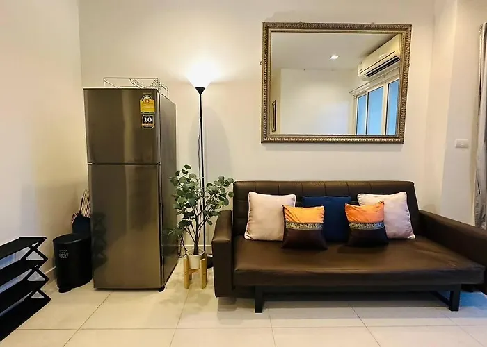 High-class 2bed Skyview Just 1-step From Bts Onnut Apartment